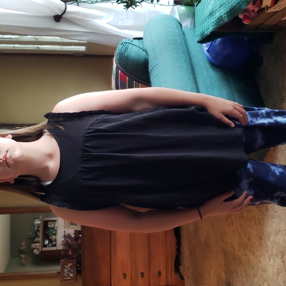 Time and True Ruffle Tank Size M (8/10) NWT